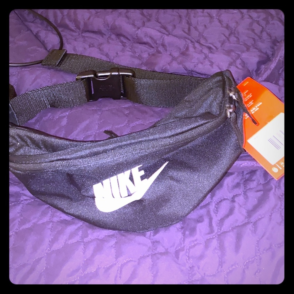 Brand new black nike fanny pack